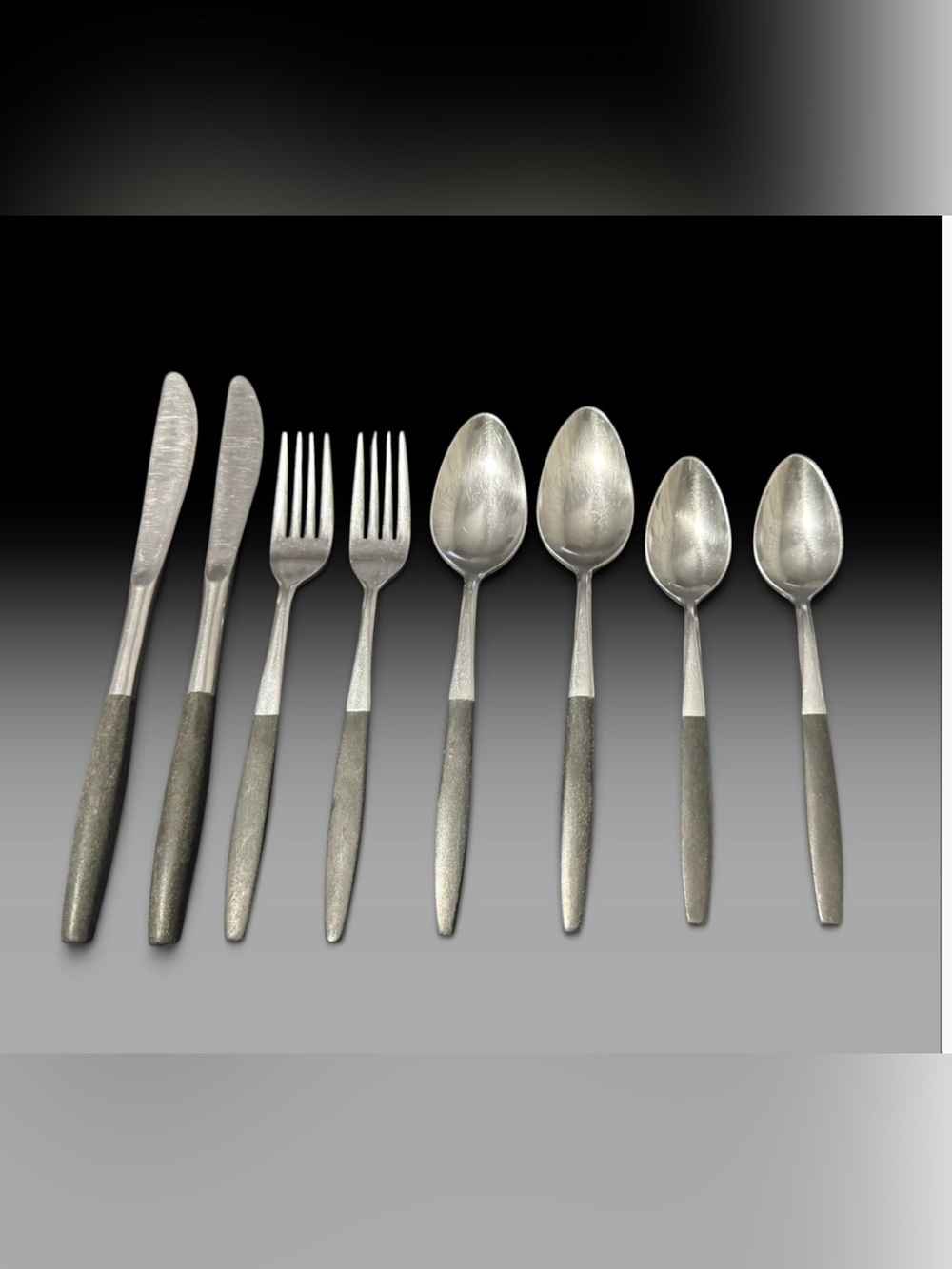 Kingston Stainless Japan 8 Piece Set MCM Black Handle Dinner Ware